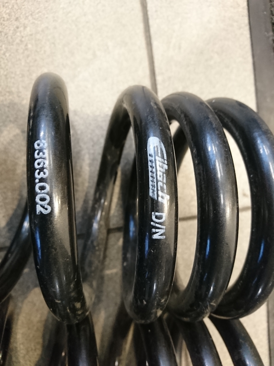 Eibach Pro-Kit lowering spring 2