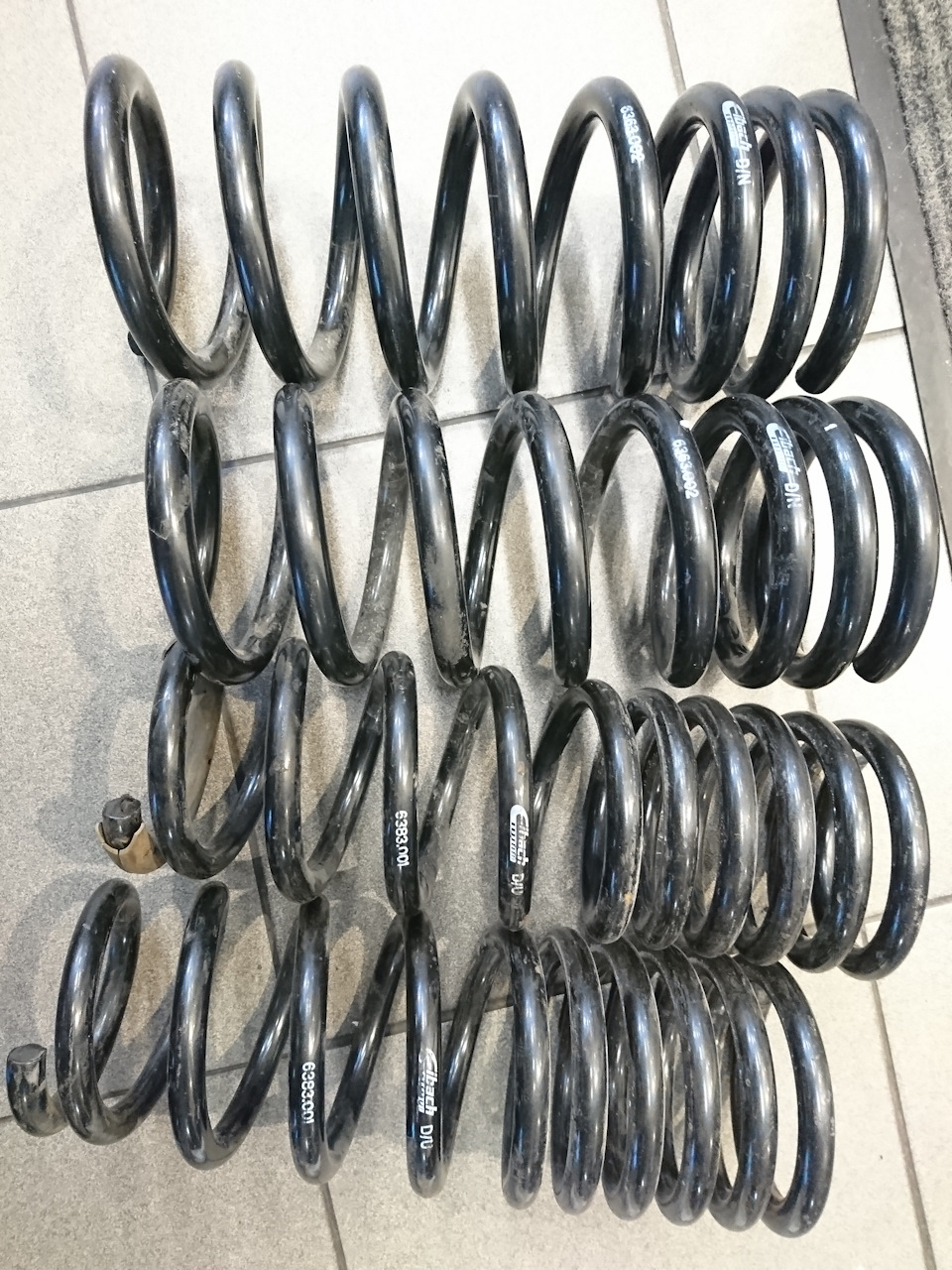 Eibach Pro-Kit lowering spring 1
