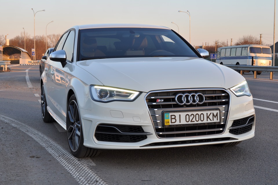 Infiniti G35x STILLEN vs Audi S3 3