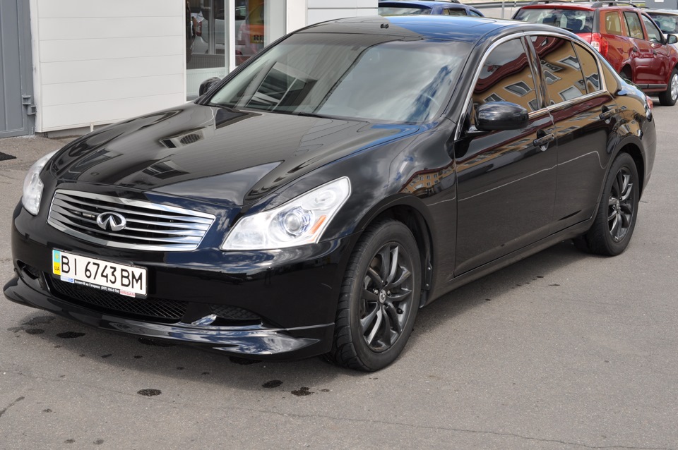 Infiniti OEM Sport lip spoiler 3
