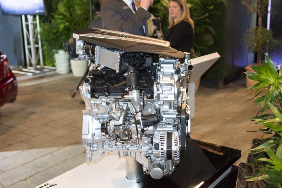Нові мотори Infiniti V6 3.0 Twin Turbo 300 і 400 сил 2