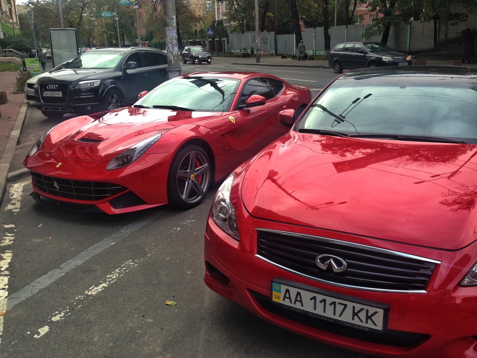 Ferrari F12 & Infiniti G37s зустріч у Києві 3