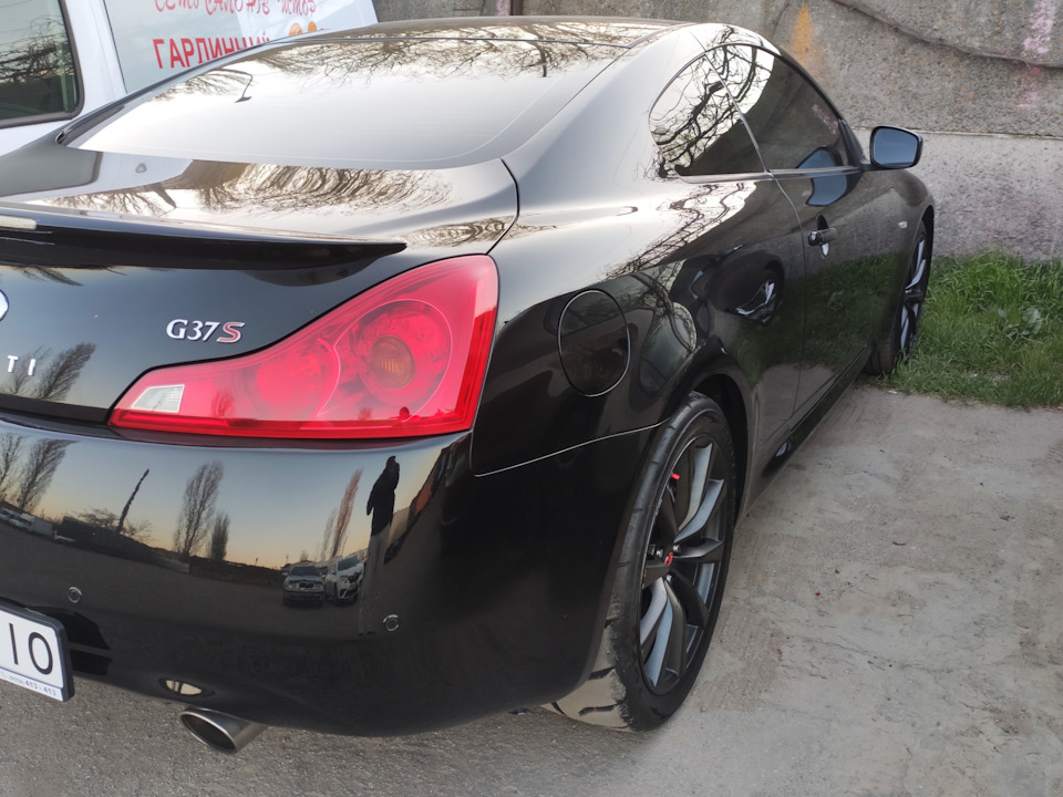 Держака в стрічку. Toyo proxes r888r 2