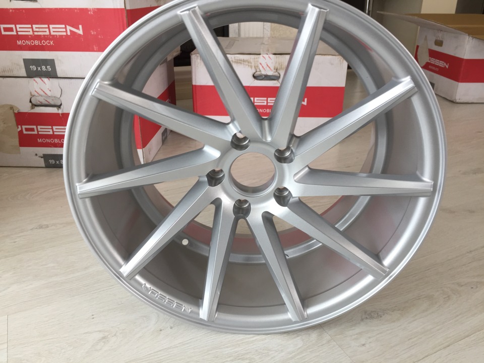Vossen CVT r19 3