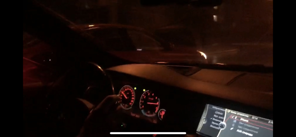 BMW 5 GT 4,4 450 к.с. vs Infiniti G37X 333 к.с. 1