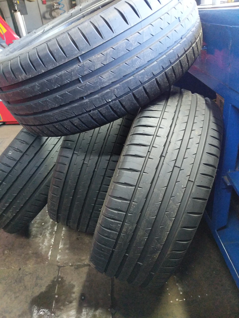 Нові шини - Michelin Pilot Sport 4 99Y