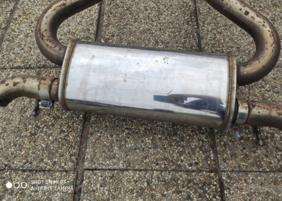 Infiniti q50 3.7 глушник Magnaflow 2