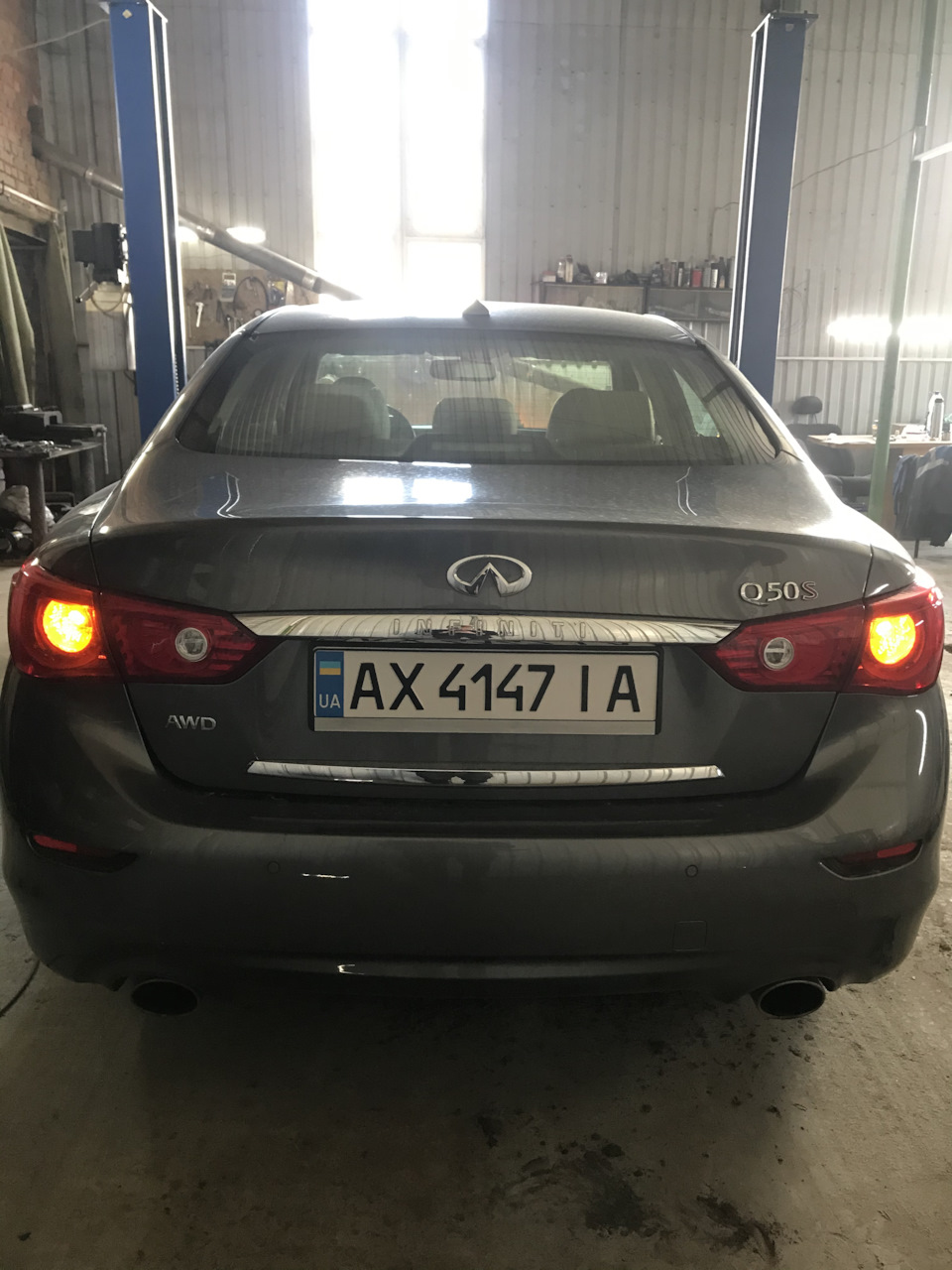Заміна ламп поворотів 3