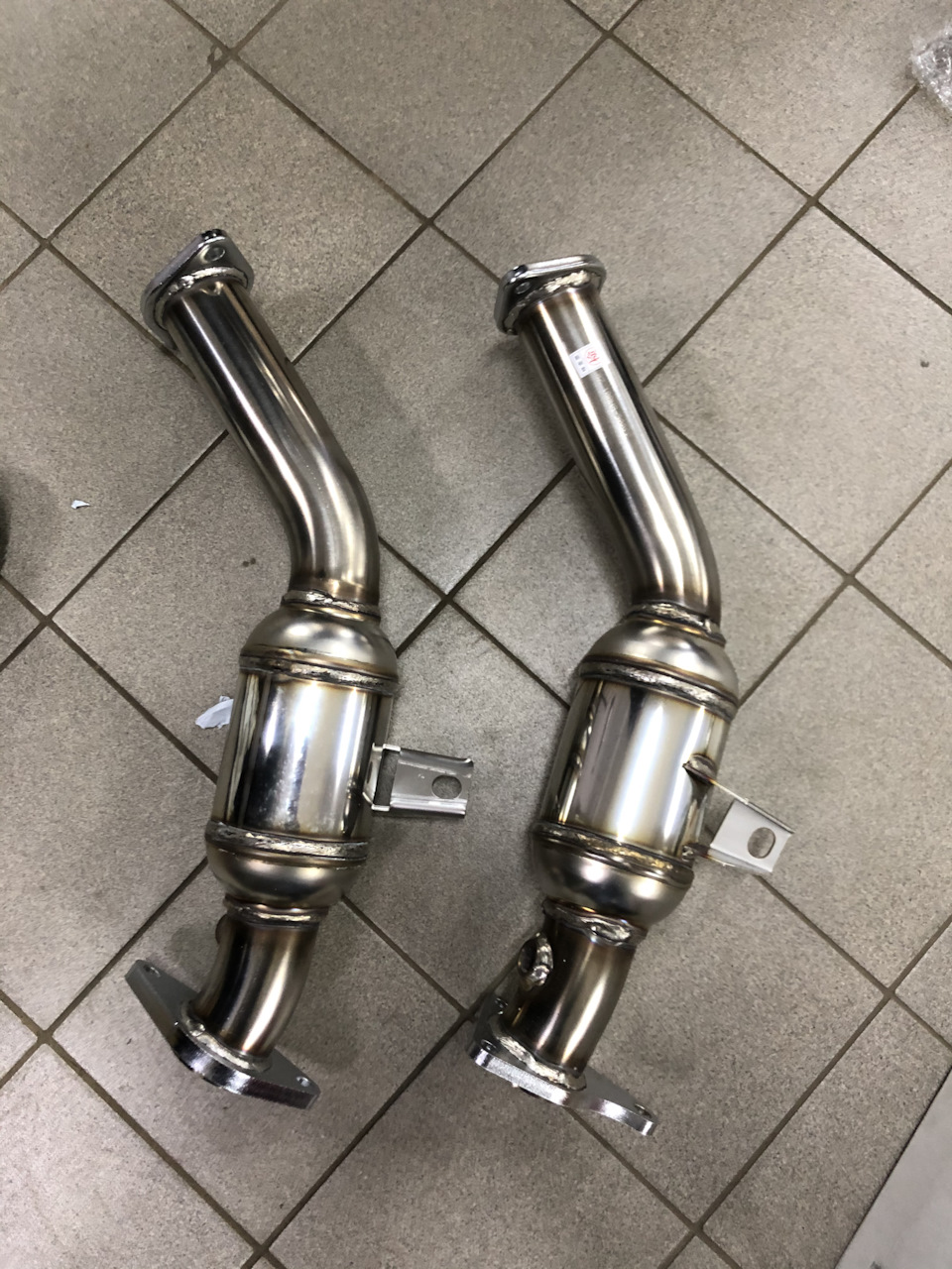 CATBACK MBRP + HKS пайпи, перешивши керма, нові диски 5
