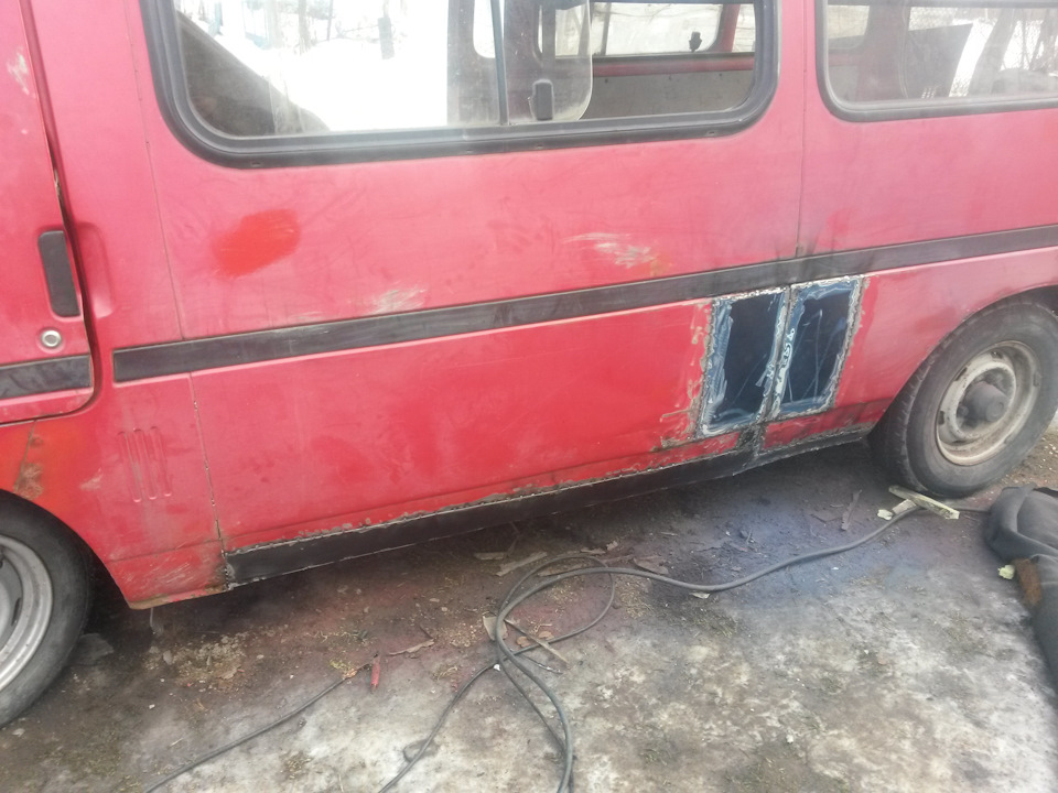 Видимі косяки по кузову. 4