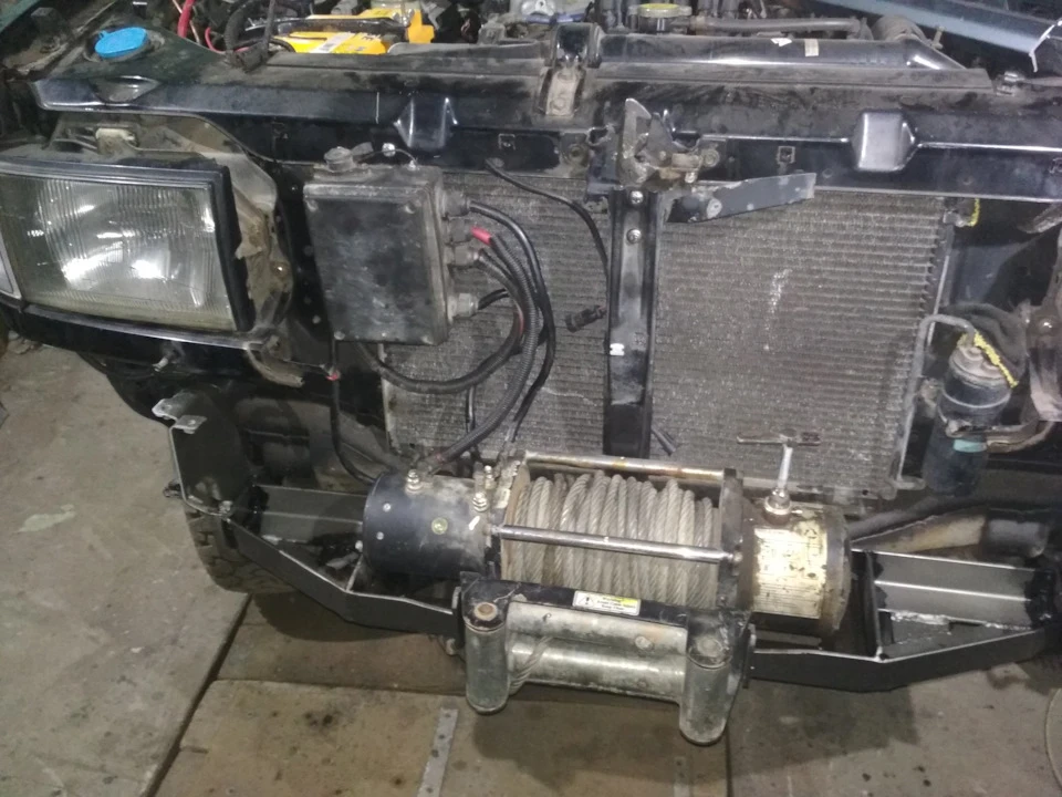 Встановлення лебідки.