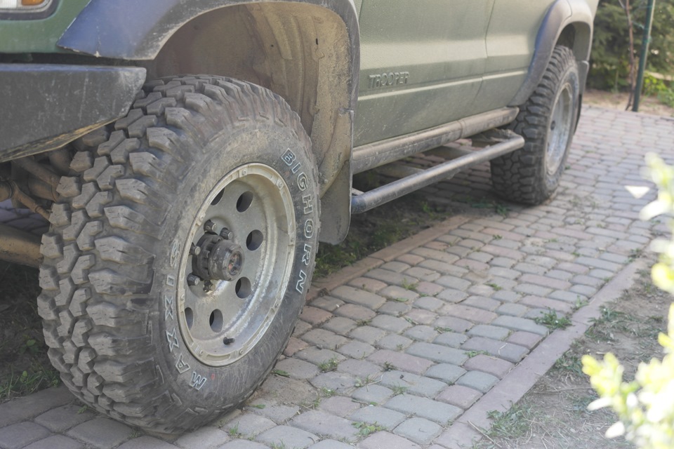 установка Maxxis Bighorn 762 2