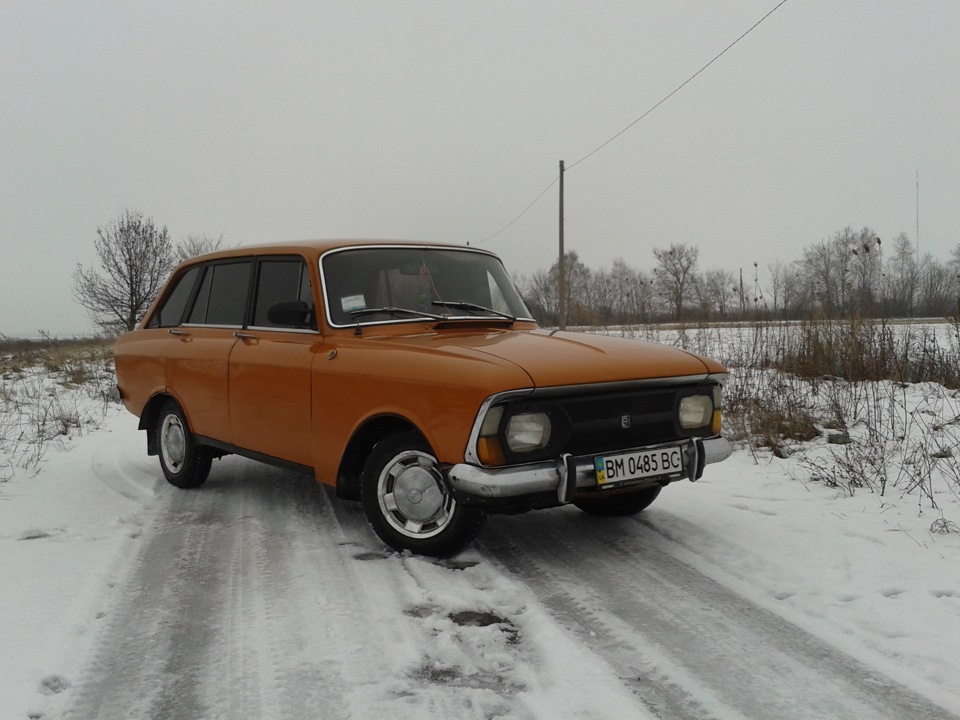 Перші фотографії з новими номерами. 1