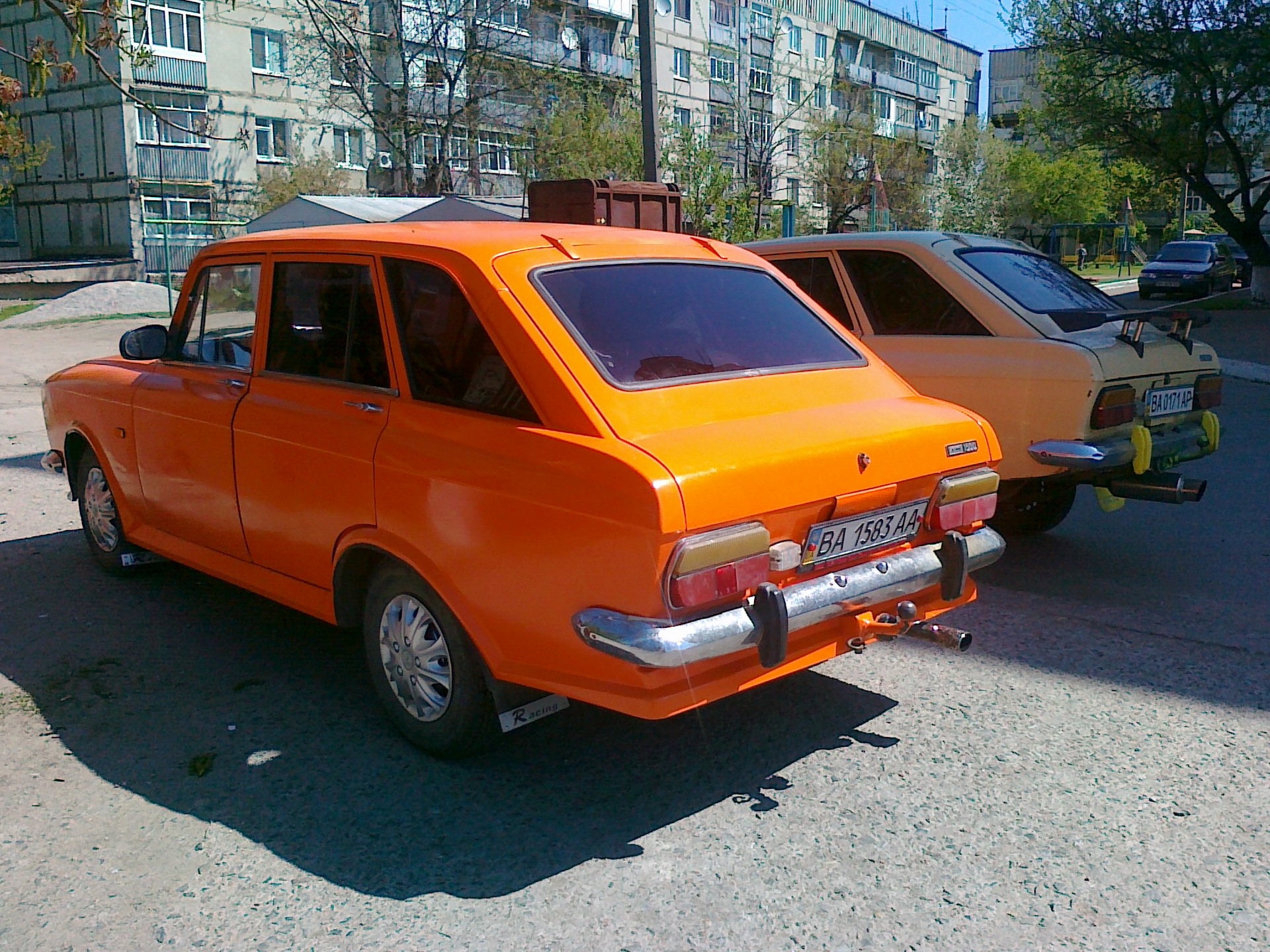 цікавий та акуратний екземпляр 3