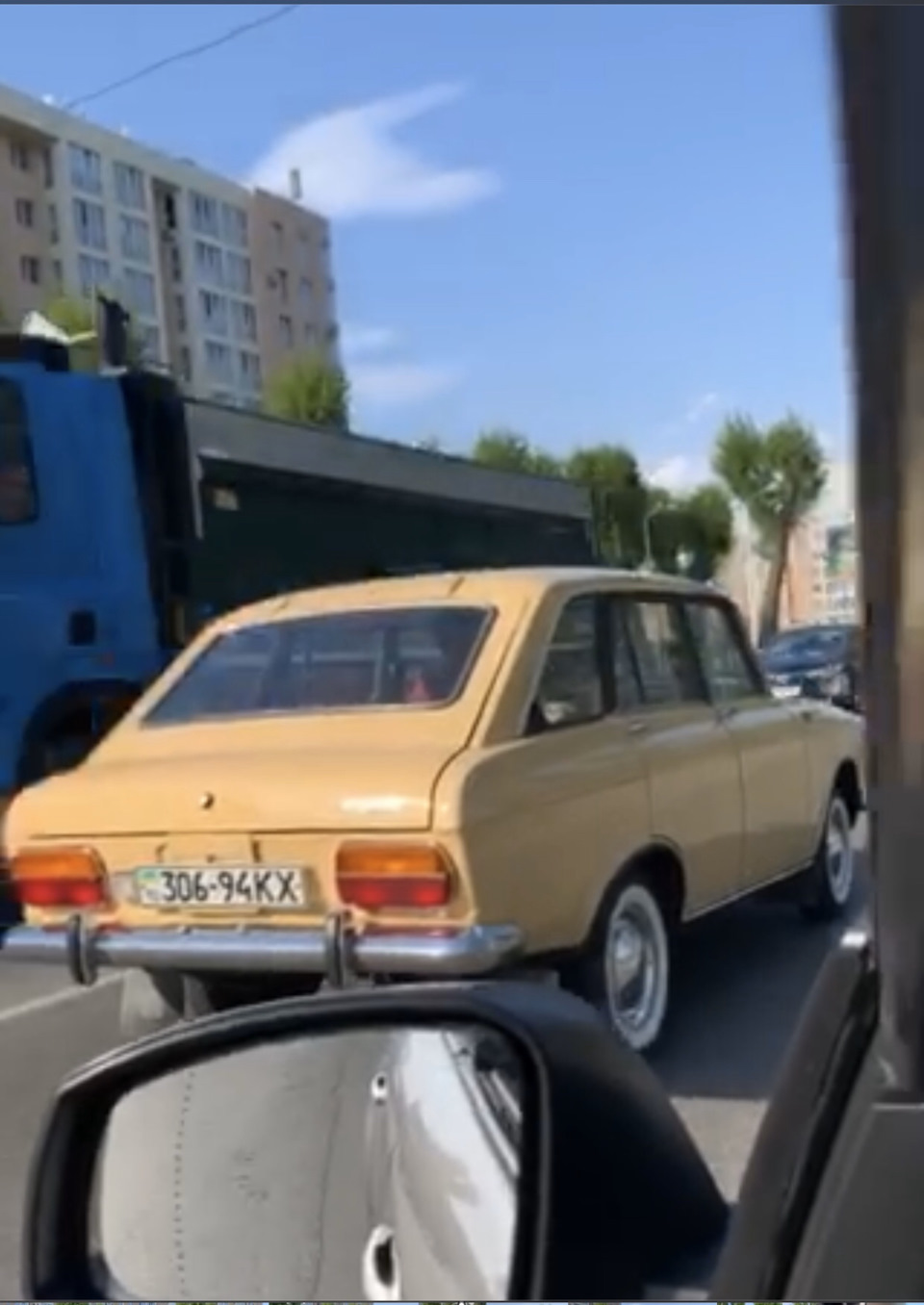 Перший виїзд на дорогу 3