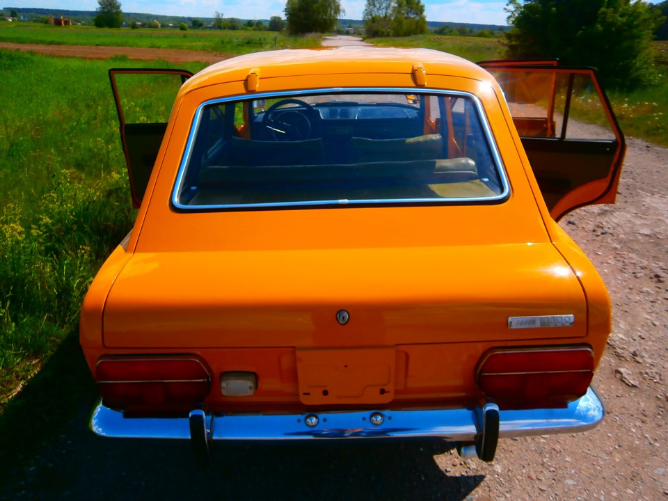 фото авто на природі 2 у кольорі 2
