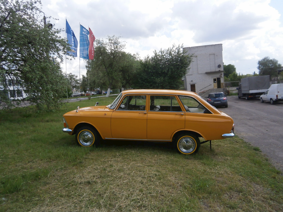 Фотографії автомобіля ІЖ 2125 комбі 5