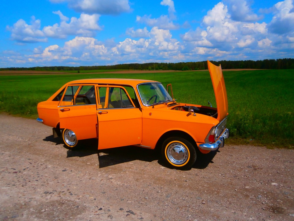 На природі Іж комбі 3