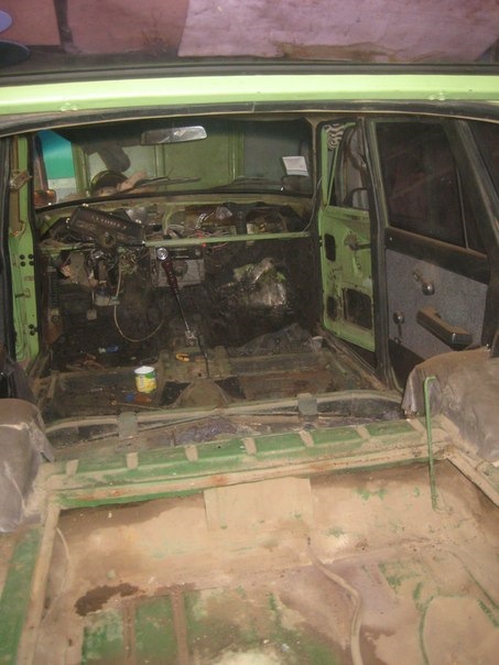 Про те, як я під килимок заглянув 1