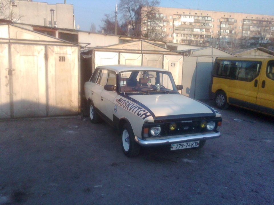 На літніх сандалиях))) 2