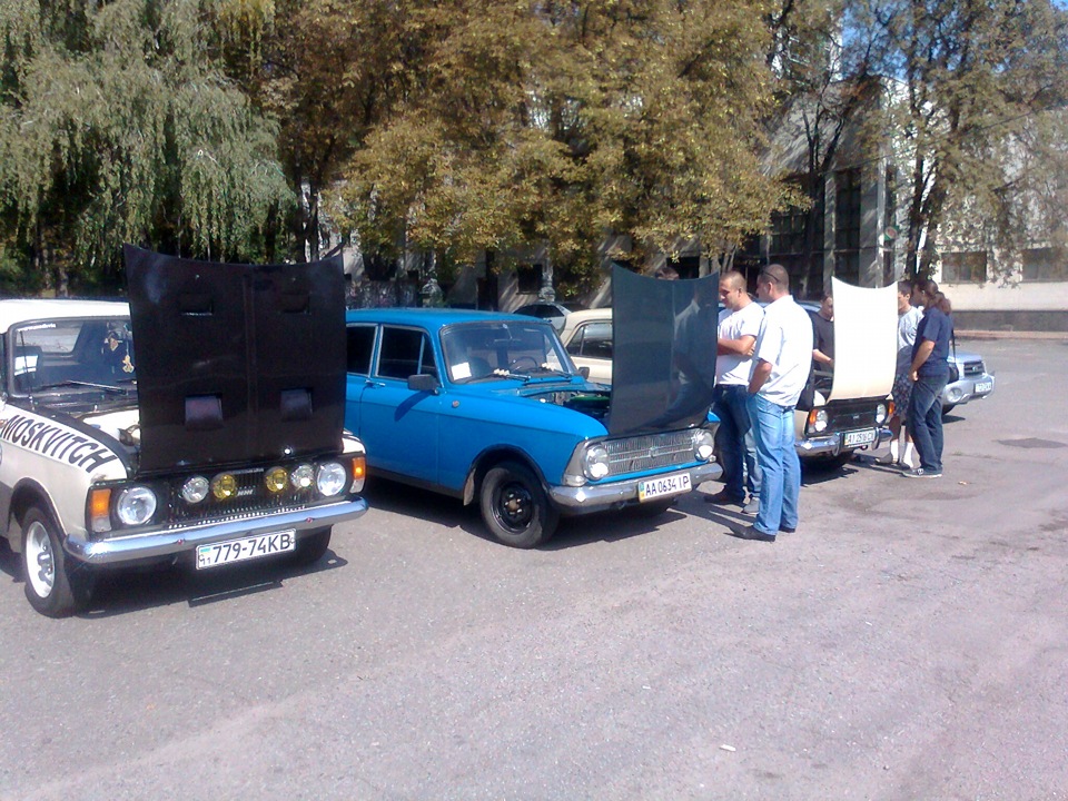 www.moskvich.net маленька незапланована зустріч 02.09.12 2
