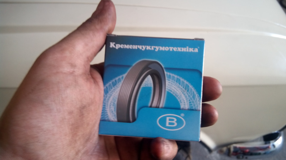Заміна сальника півосі 3