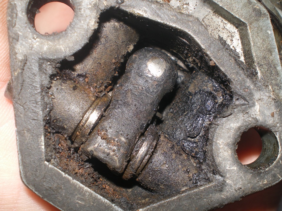 Паливна помпа. 3