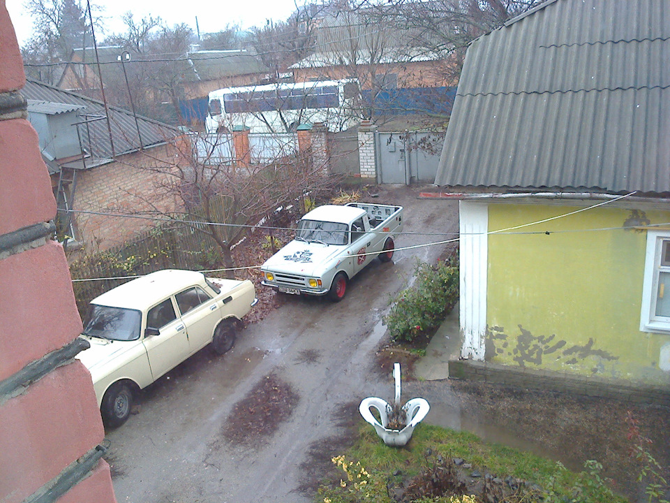 Їжачок працює 2