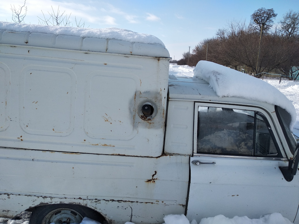 Зима триває 3