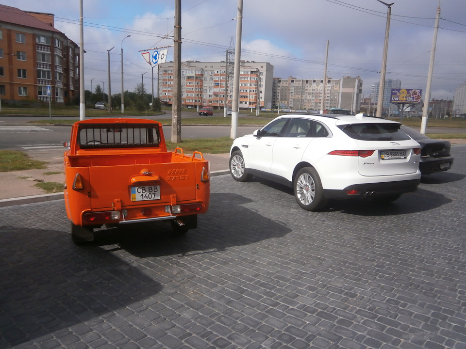 заїхав похвалитися авто 3