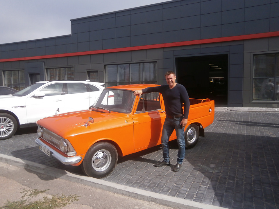 заїхав похвалитися авто 1