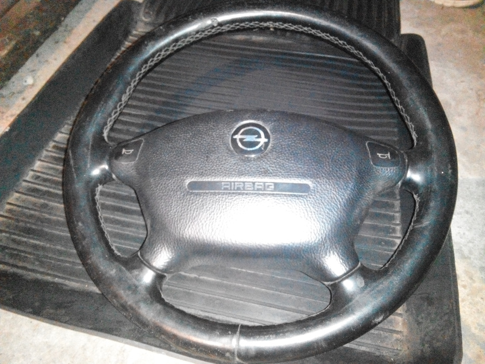 Руль із OPEL OMEGA B у Москвича! 2