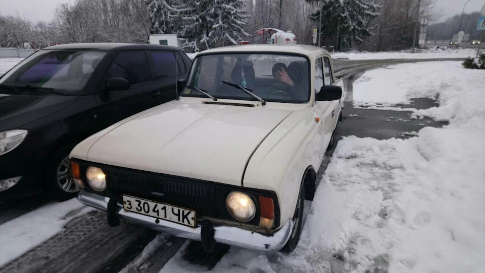 Став власником ІЖ 412