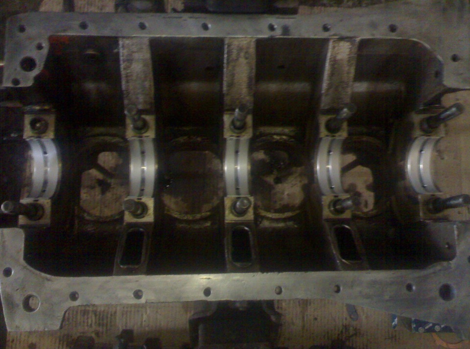 збирання двигуна 2