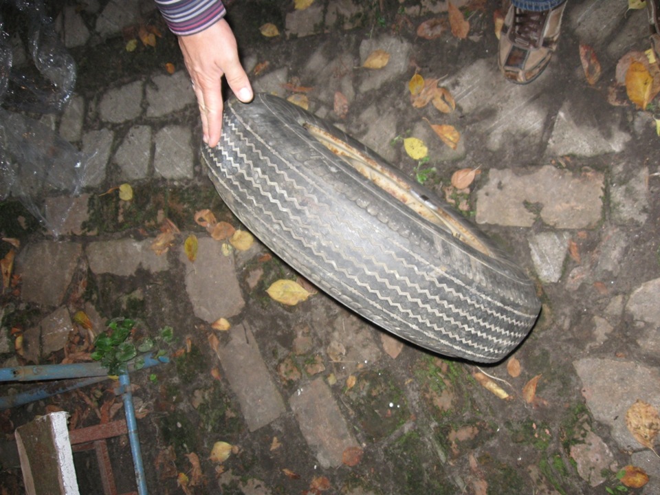 Пара рідних шин М-107 1