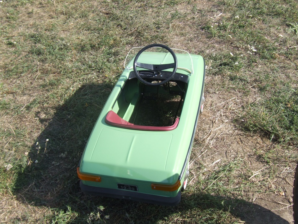 Виставка Old Car Land очима Іжа 5