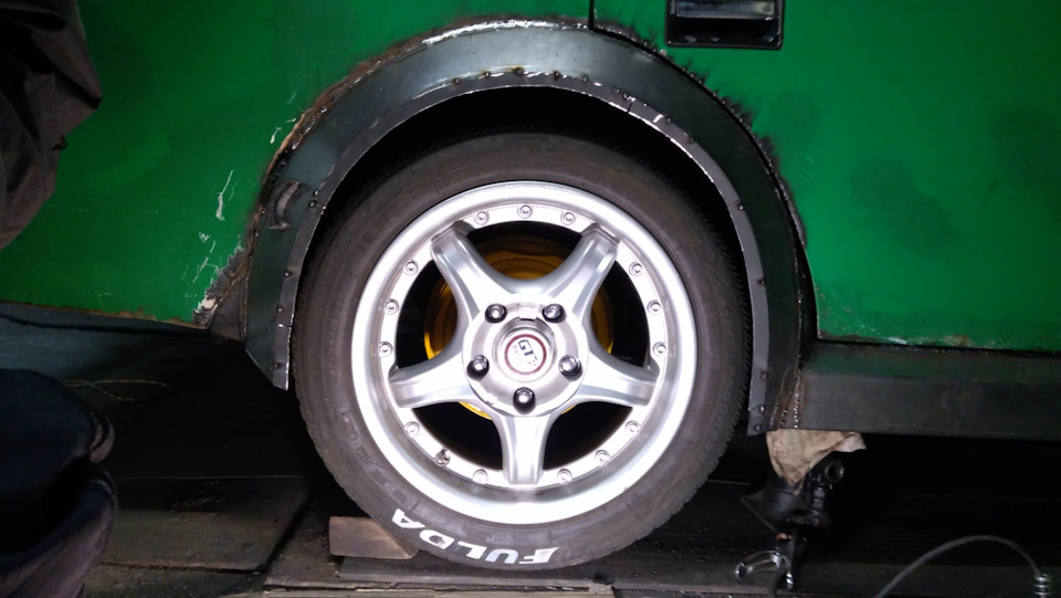 Bodykit. 1. Арки коліс (задня права 4) 18+ 3