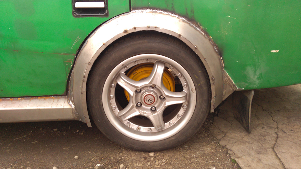 Bodykit. 2. Арки коліс (задня ліва 4) 3
