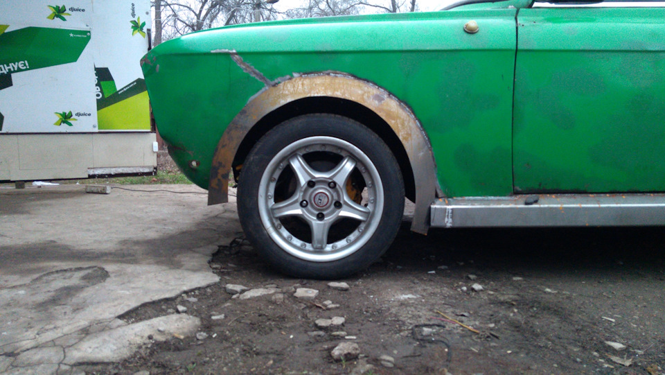 Bodykit. 4. Арки коліс (передня права) 4