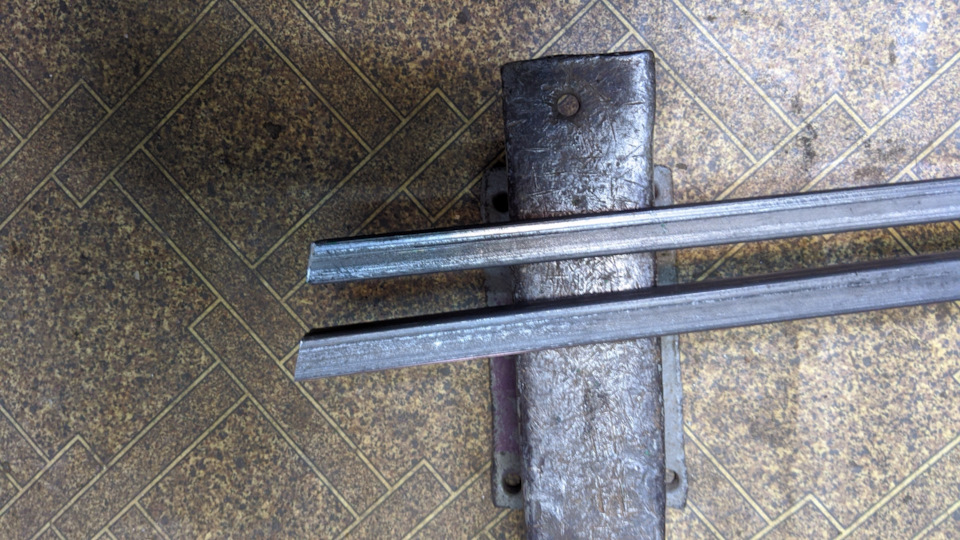 Задня розпірка. Handmade by DRAGER. 3