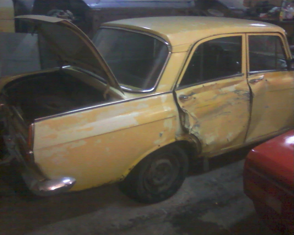 Продовжуємо репортаж із місця подій, на СТО.