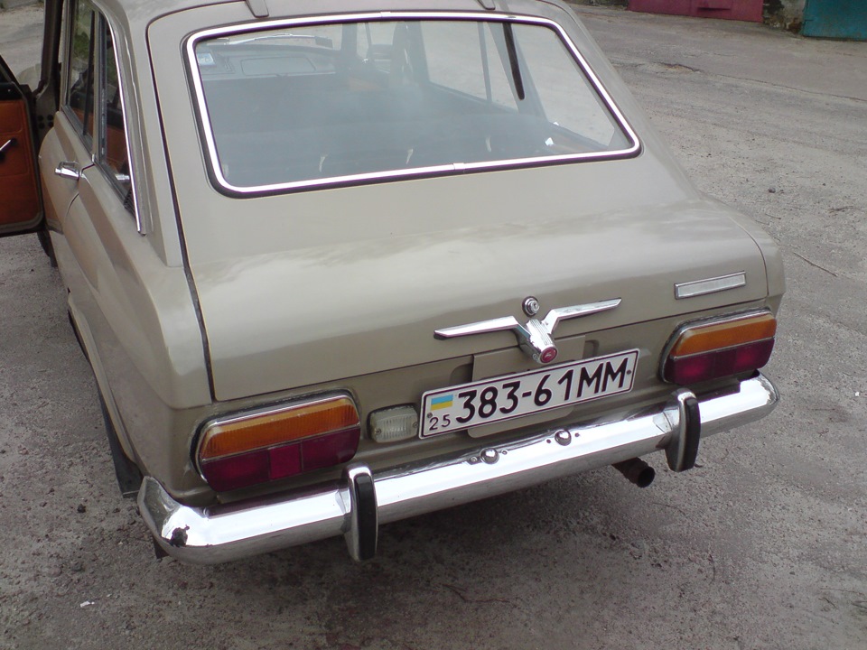сьогодні бачив такого іж комбі з перших 1975 4