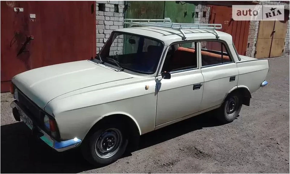 1 рік зі мною.