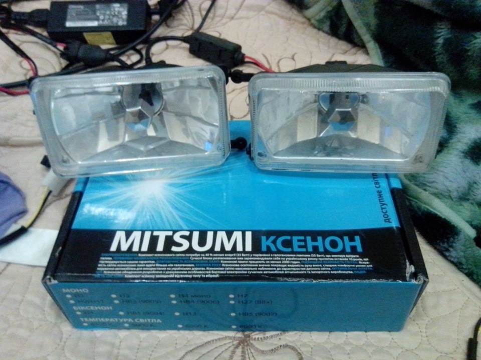 Протитуманки Ваз 2110 і ксенон Mitsumi H3 5000K 5