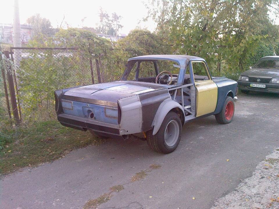 Колгосп справа добровільна. 3