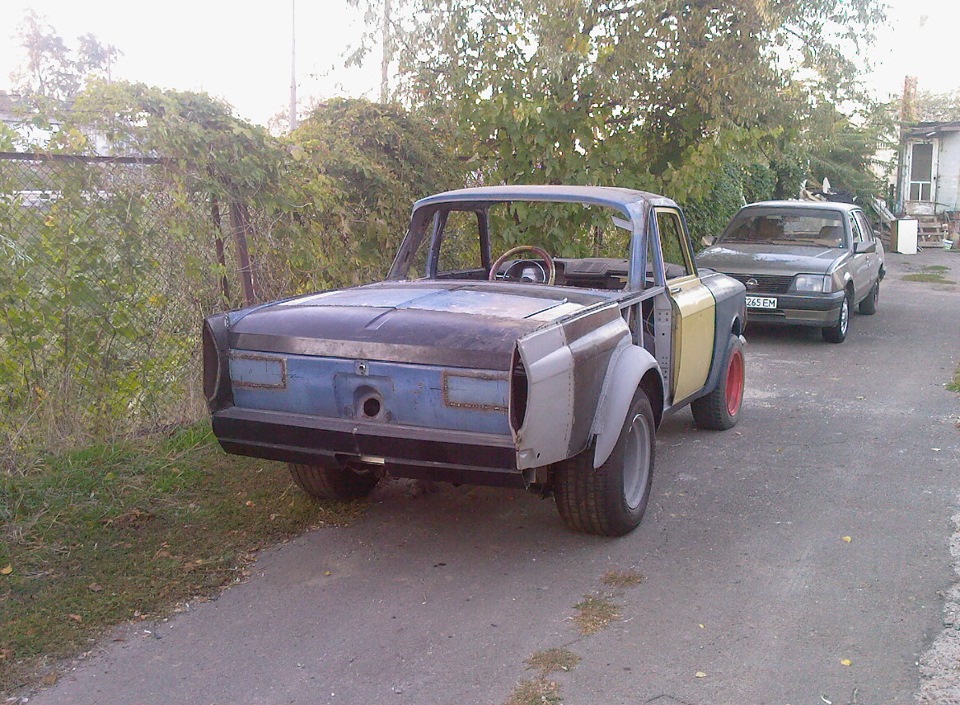 Колгосп справа добровільна. 4