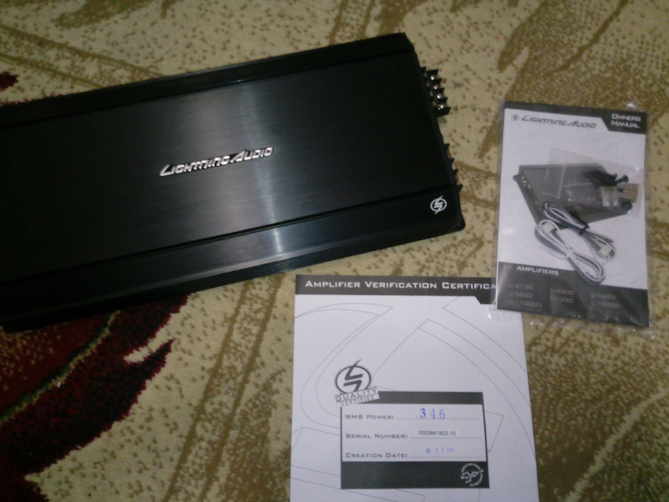 Продам Підсилювач Lightning Audio L-4300 2