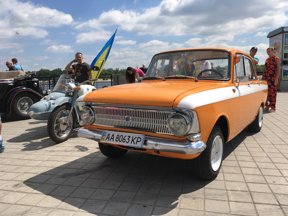 Ретро парад 1