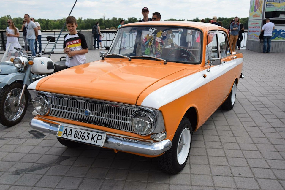 Ретро парад 2