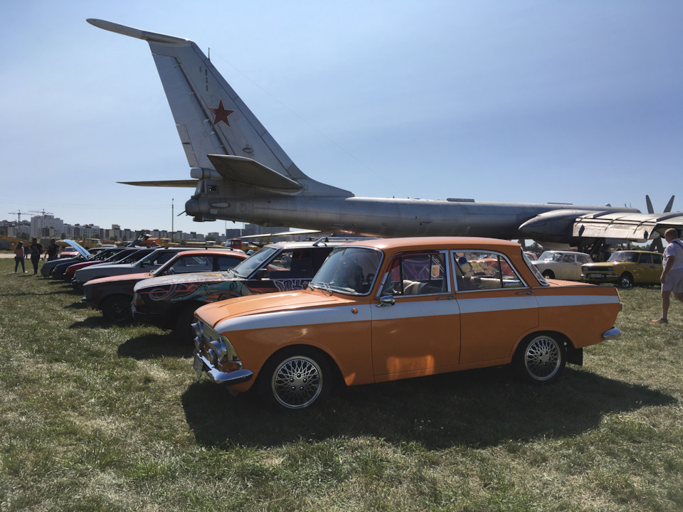 Ретро зліт Old Car 3